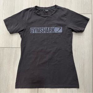 GYMSHARK Small Short Sleeve Top Gray Active Women